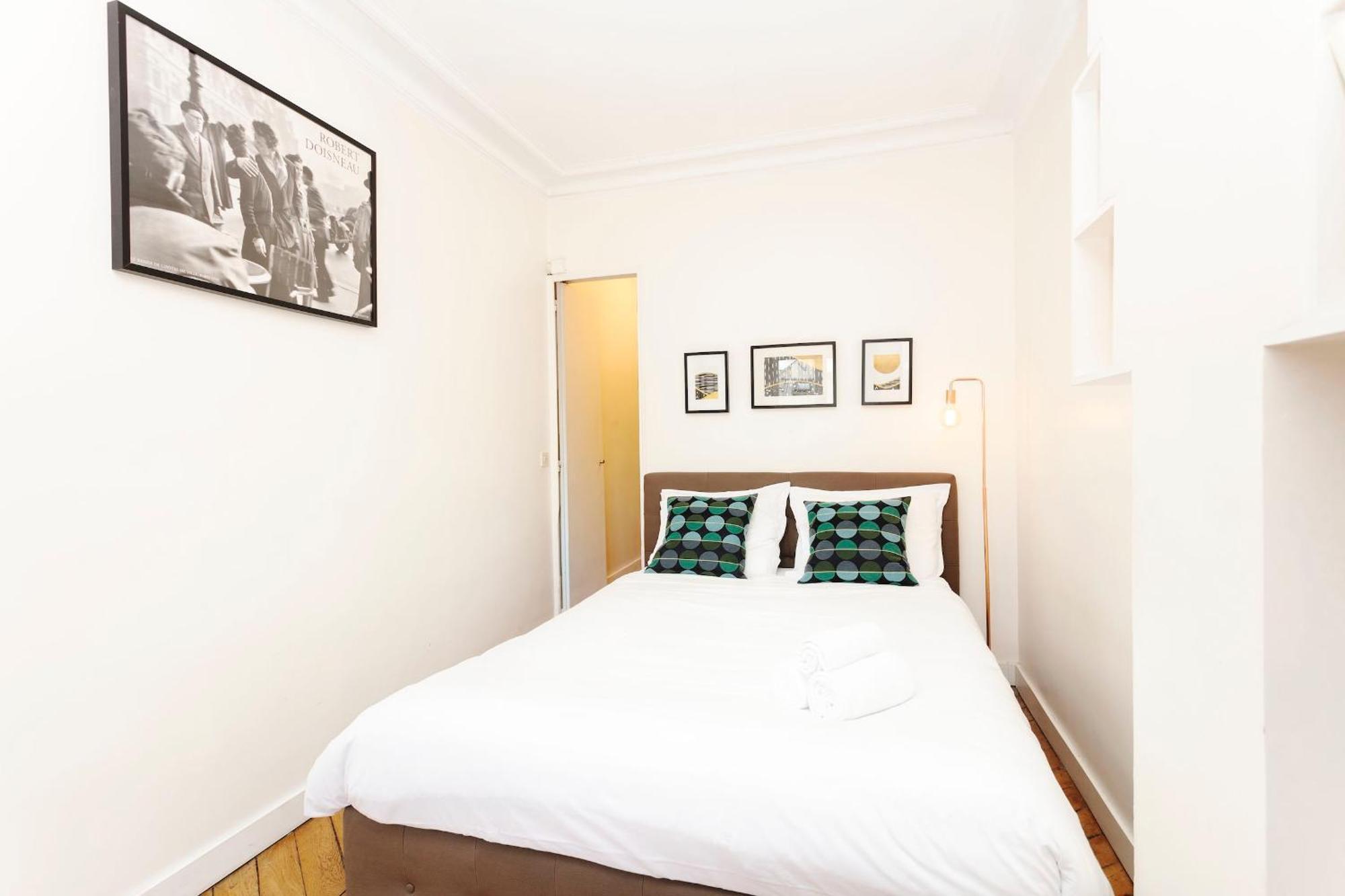 Appartement Notre-dame - 1br With Balcony - Cityapartmentstay Parijs